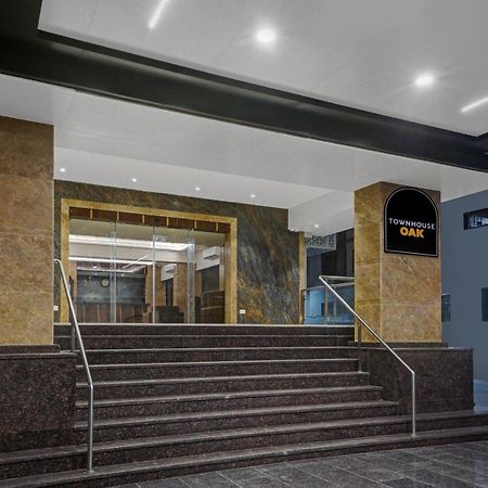 Clubhouse Hotel Raajpath Vadodara Exterior foto